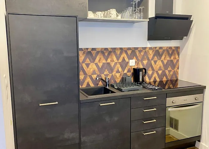 De La Tour Carrée Hébergement de vacances